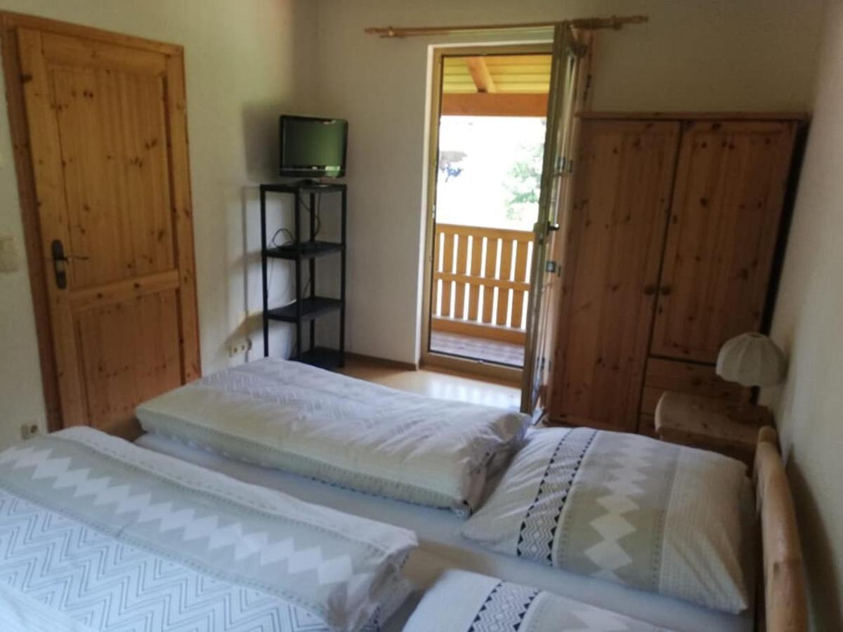 Ferienwohnung und Sommerhaus unter der Burg Falkenberg  Exterior foto
